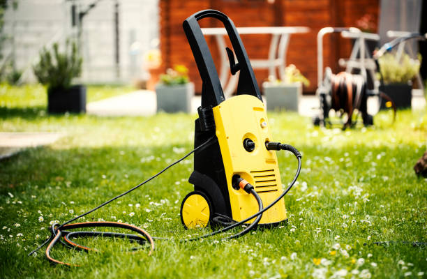 Best Playground Equipment Cleaning  in Winthrop, MN